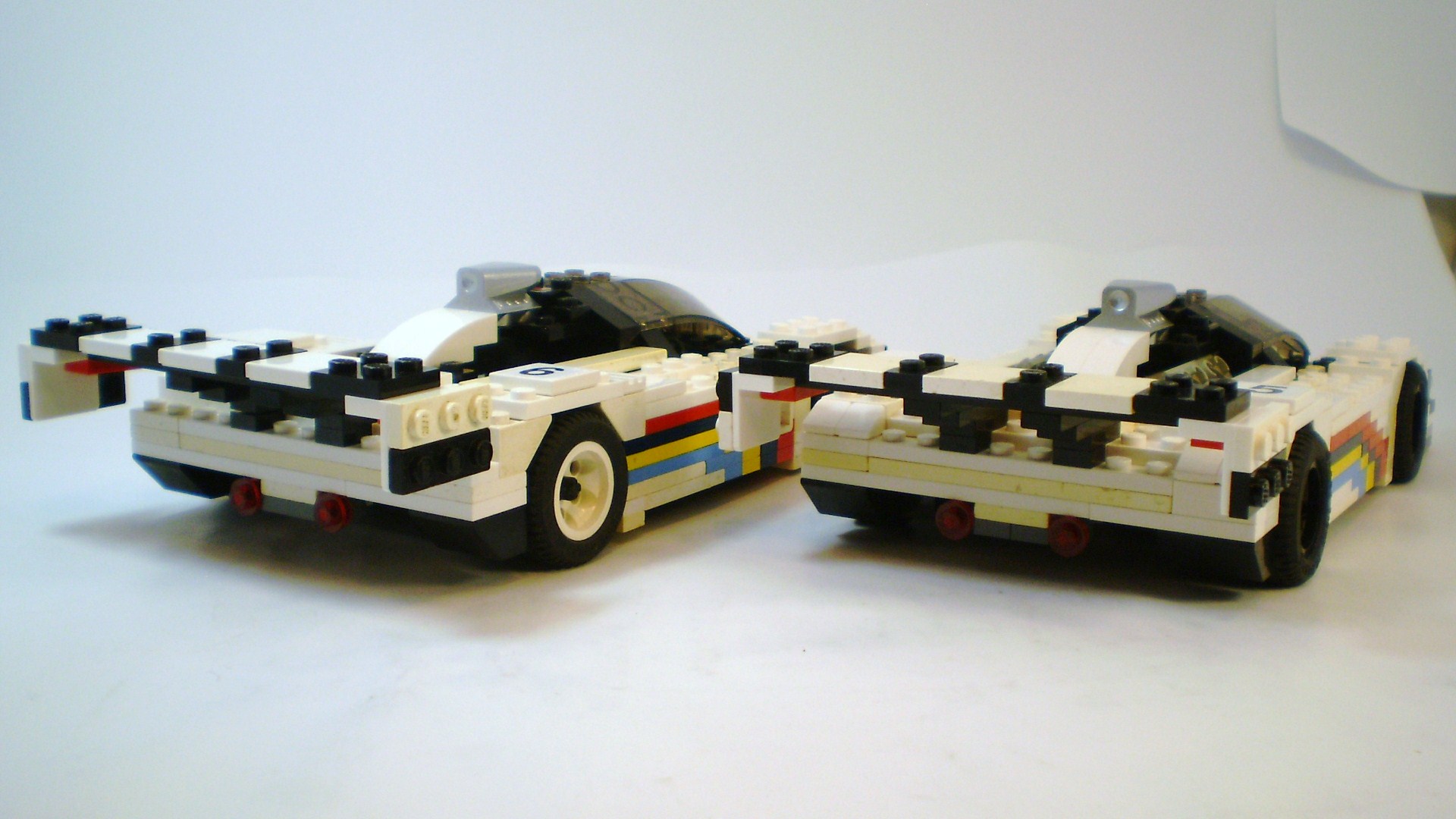 peugeot_905_group_shot_08.jpg