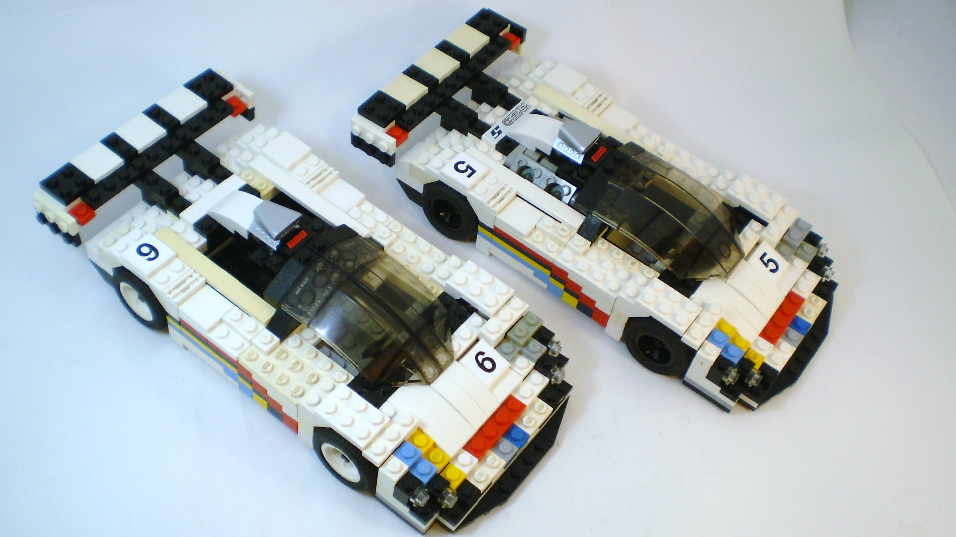 peugeot_905_group_shot_11.jpg