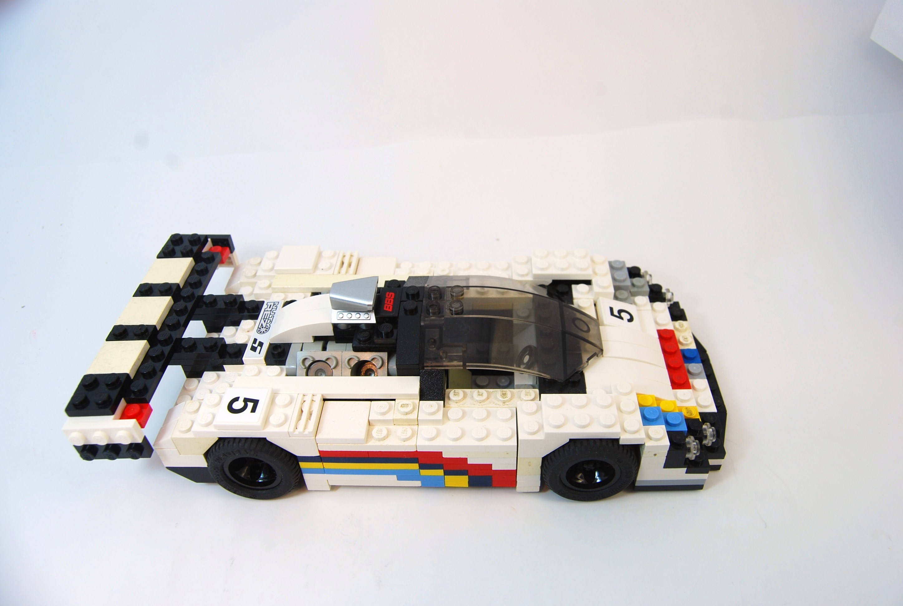 peugeot_905_racer_03.jpg