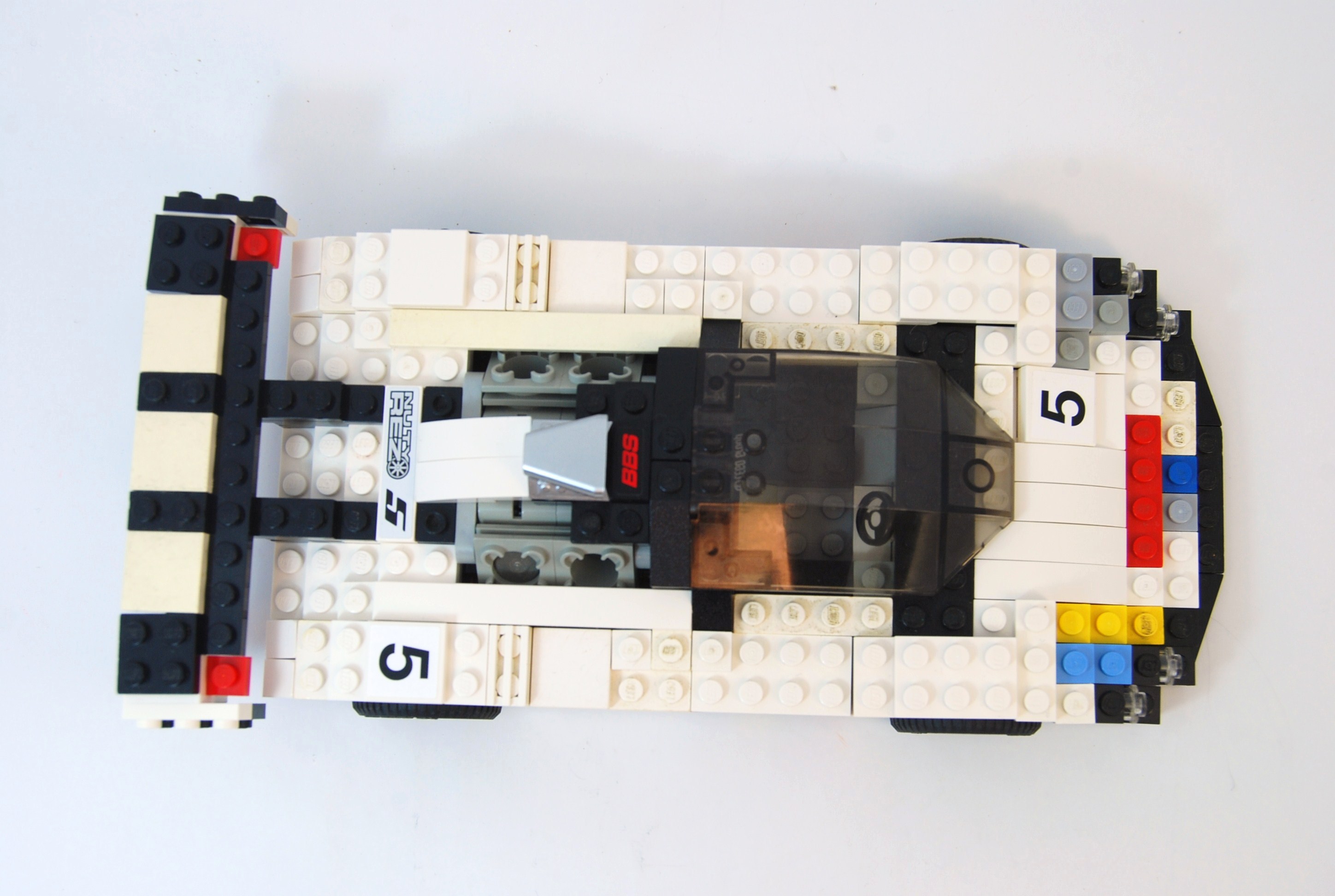 peugeot_905_racer_05.jpg