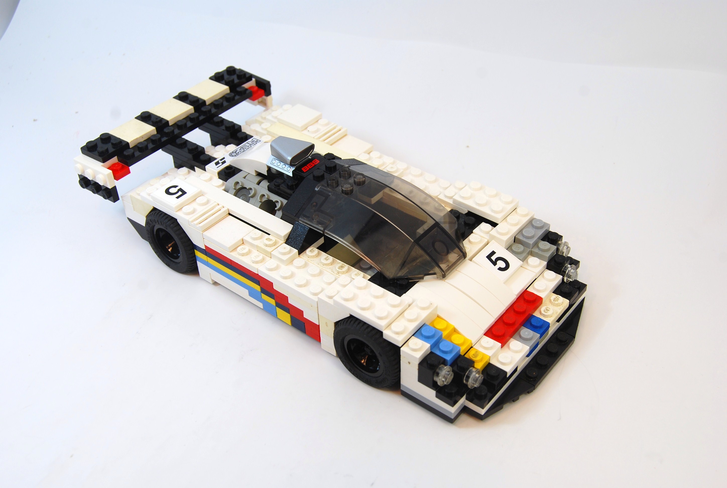 peugeot_905_racer_08.jpg
