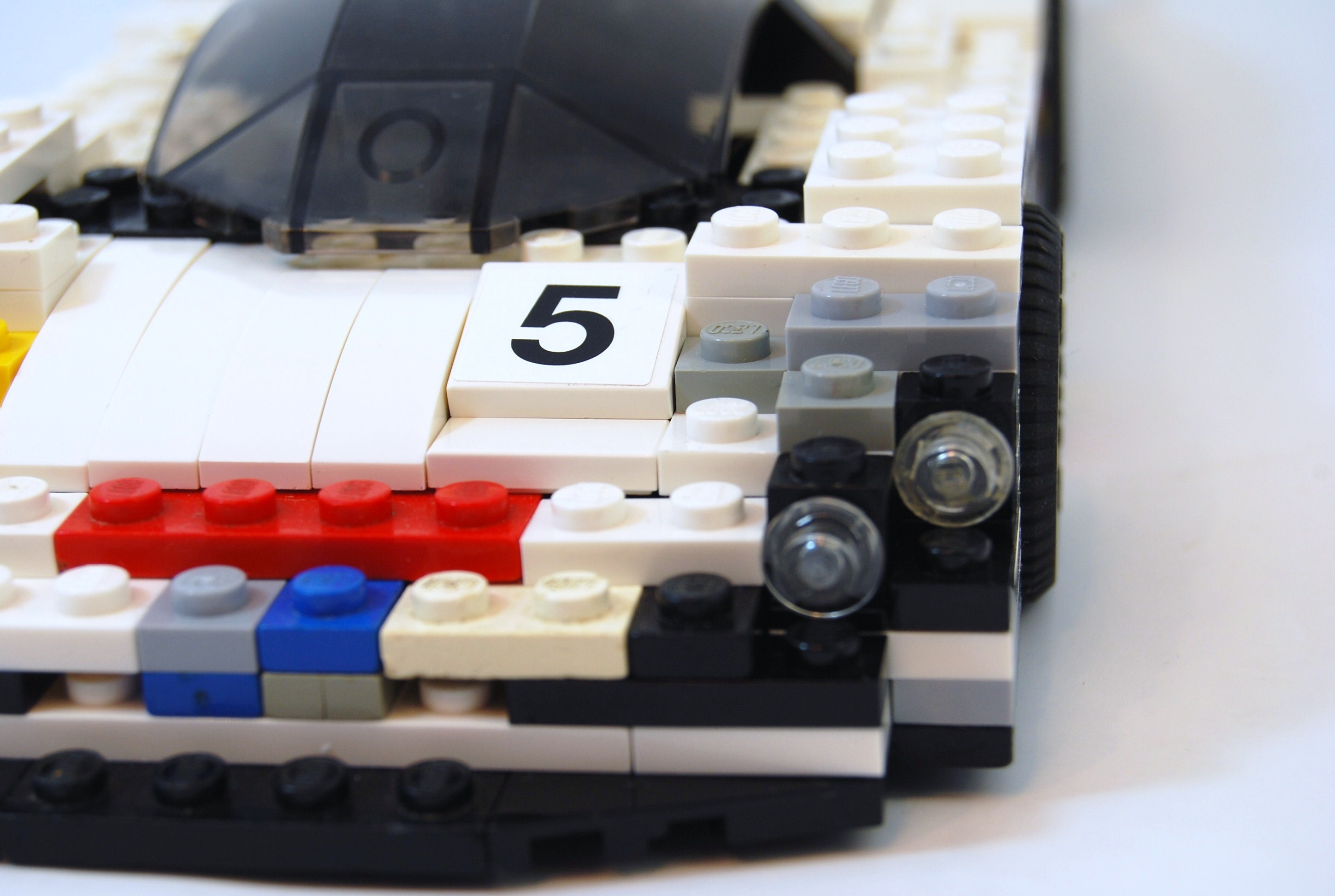 peugeot_905_racer_16.jpg