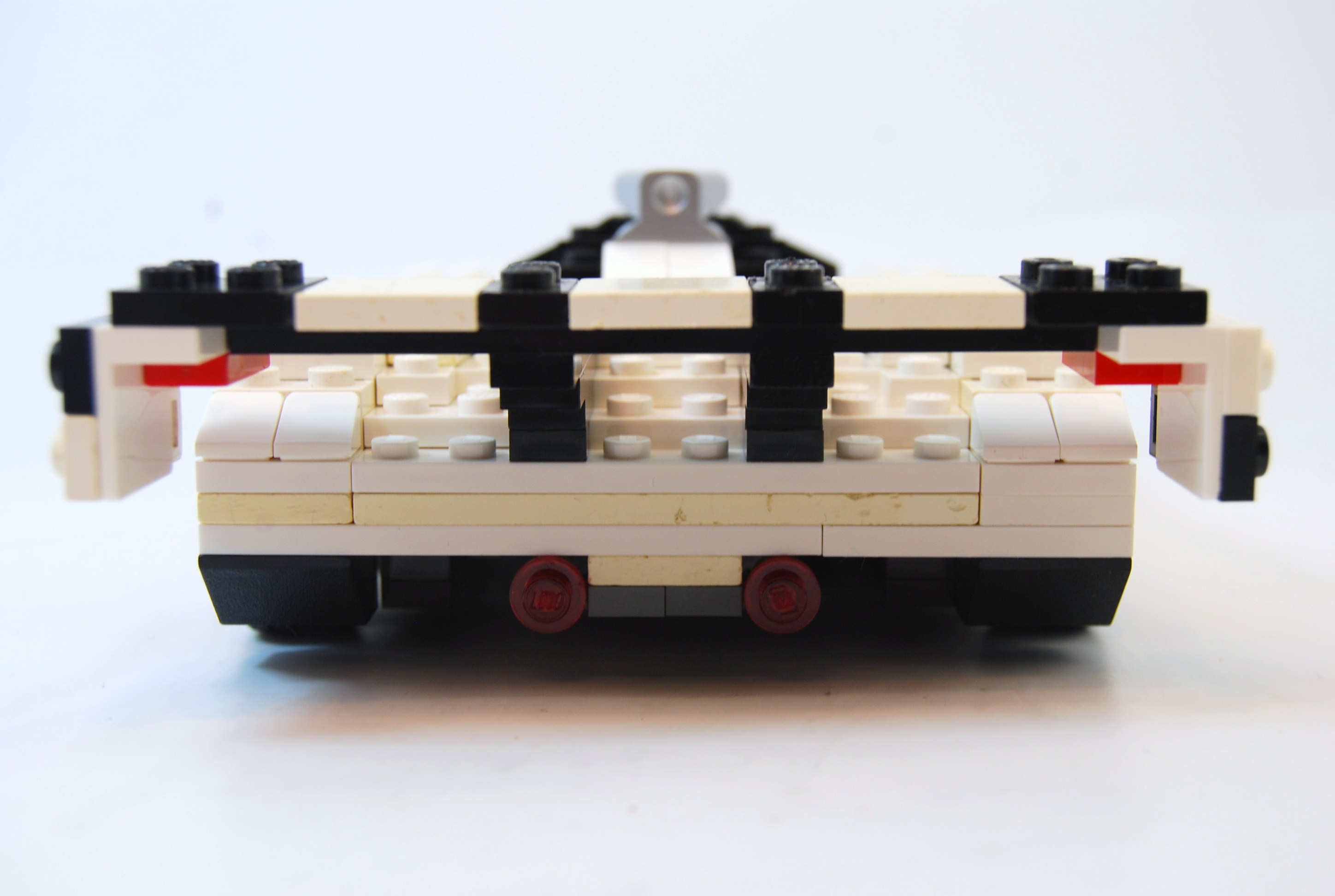 peugeot_905_racer_28.jpg