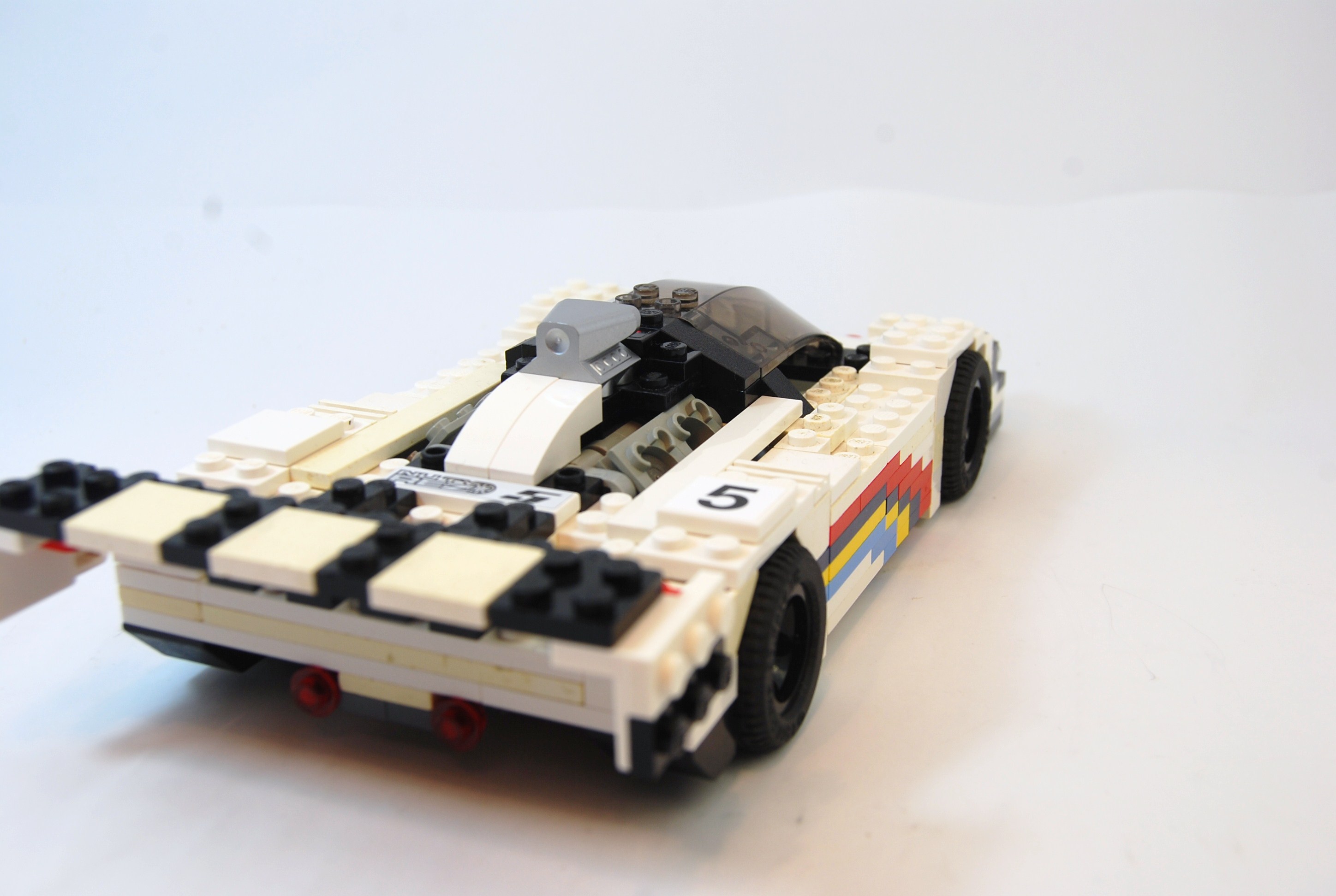 peugeot_905_racer_32.jpg