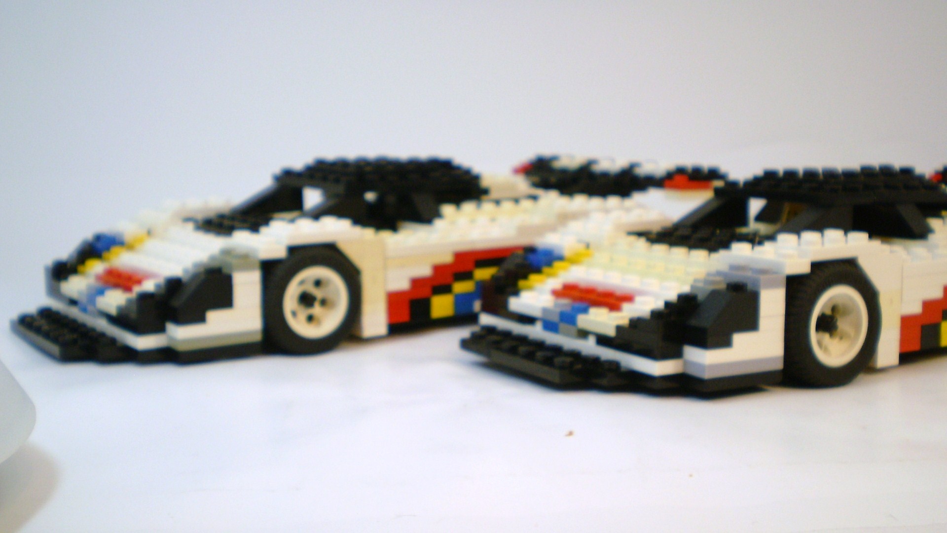 peugeot_905_old_24.jpg