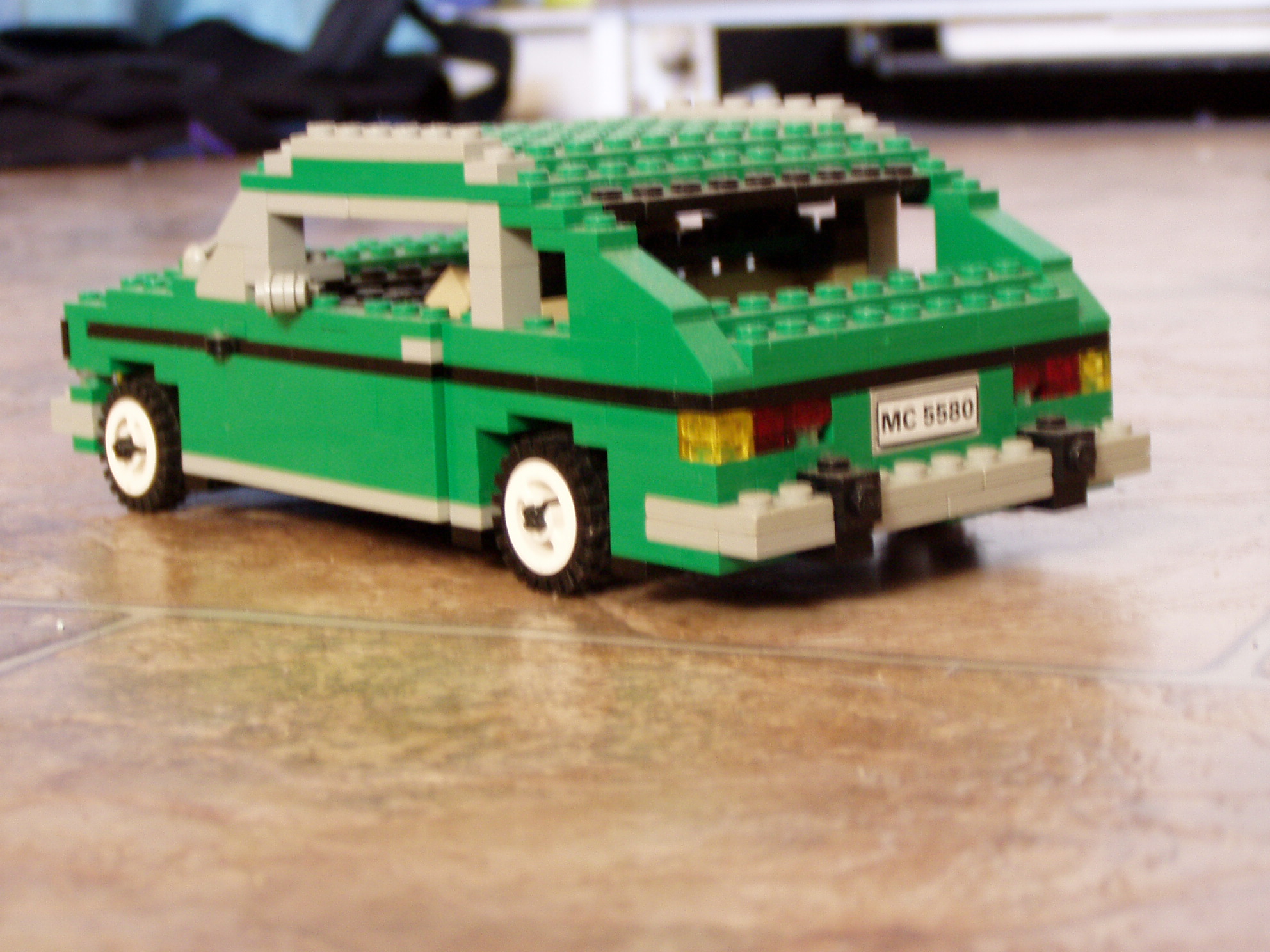 renault_16_v1_03.jpg