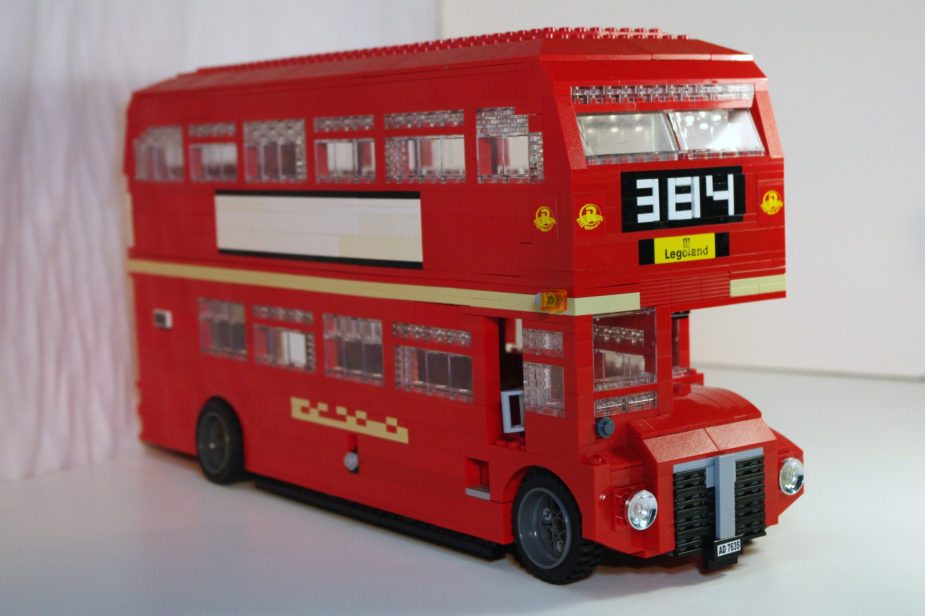 routemaster_rm_london_bus_19.jpg