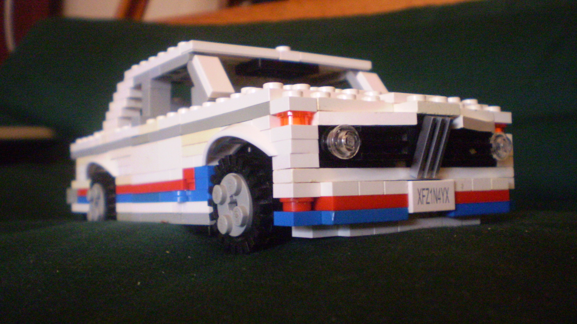 1973_bmw_2002_turbo_a.jpg