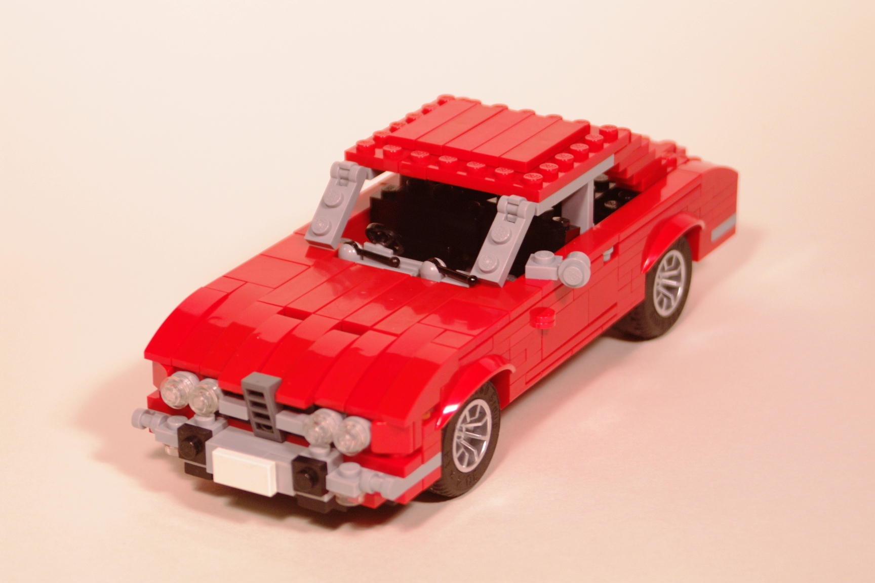 1971_alfa_romeo_2000_gtv_coupe.jpg