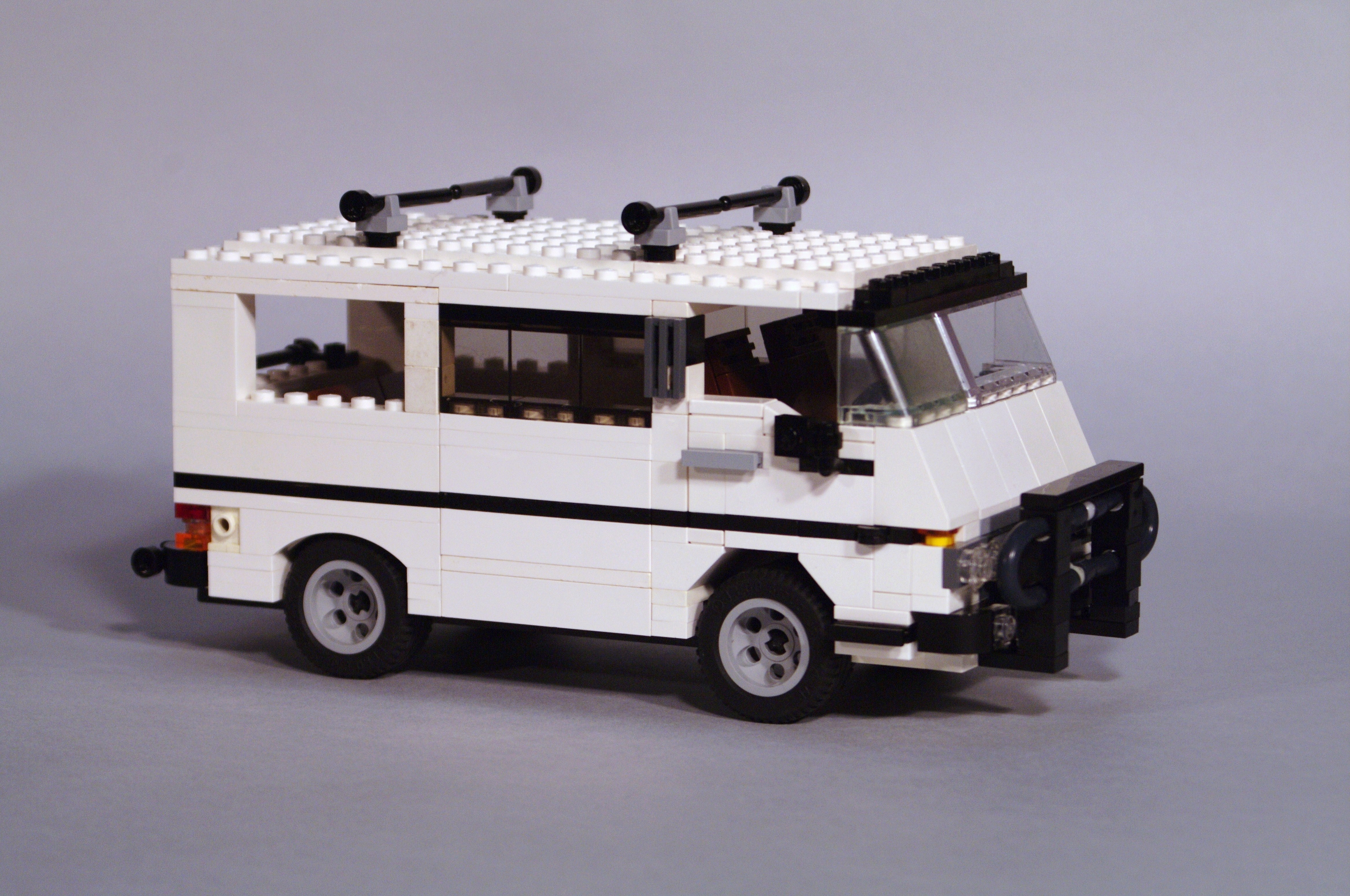 1980_nissan_e23_urvan.jpg