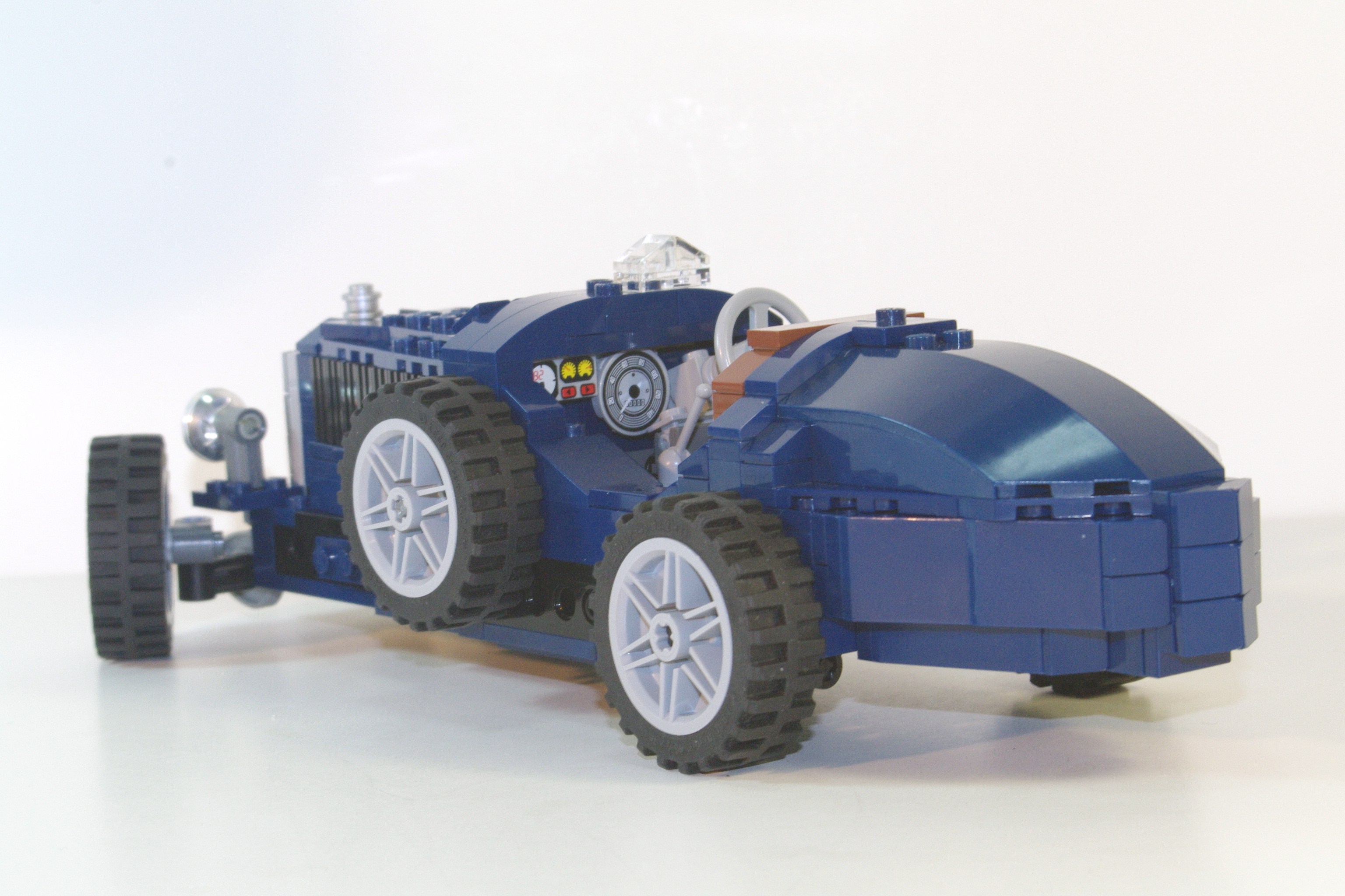 bugatti_type_35b_large_06.jpg