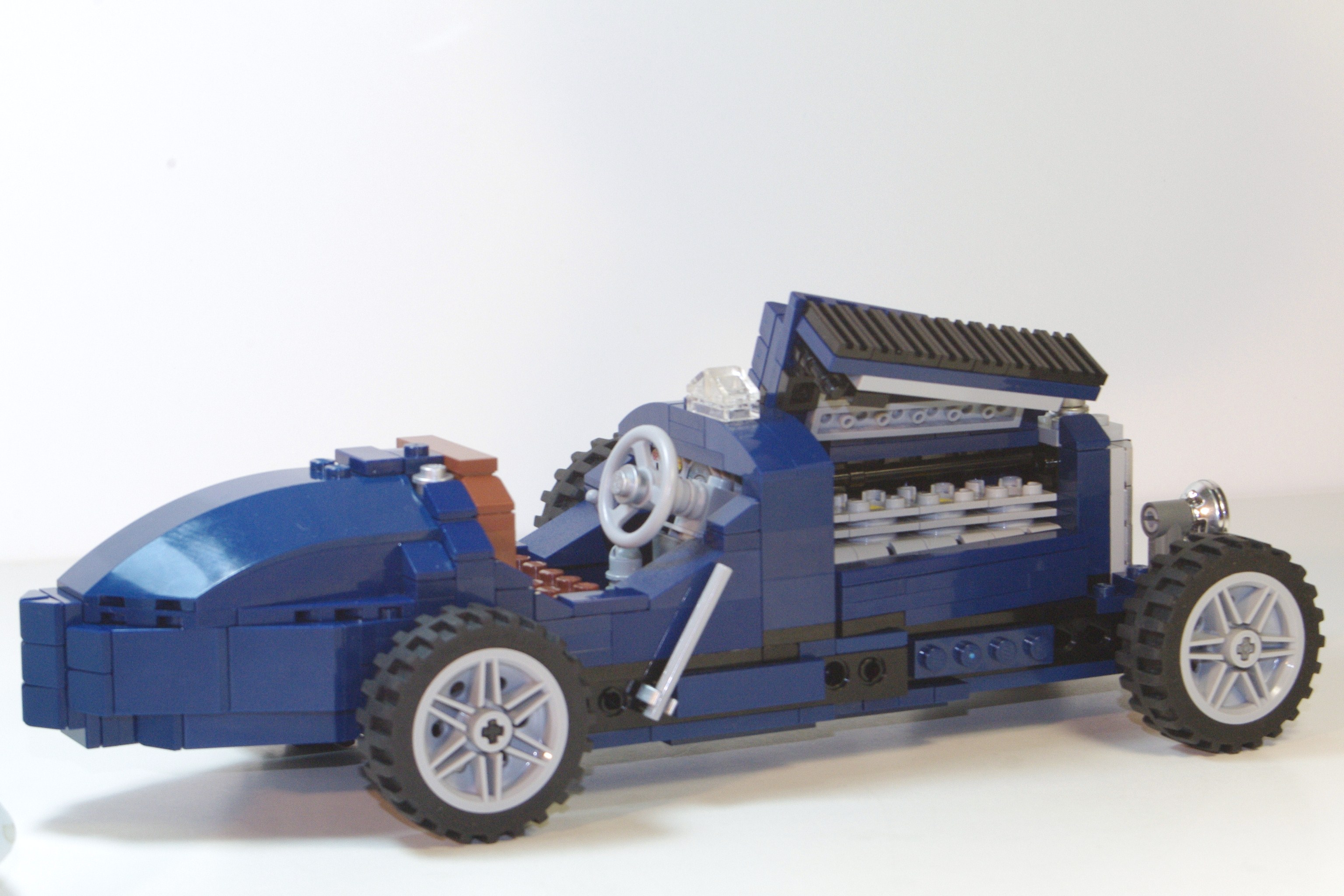 bugatti_type_35b_large_17.jpg