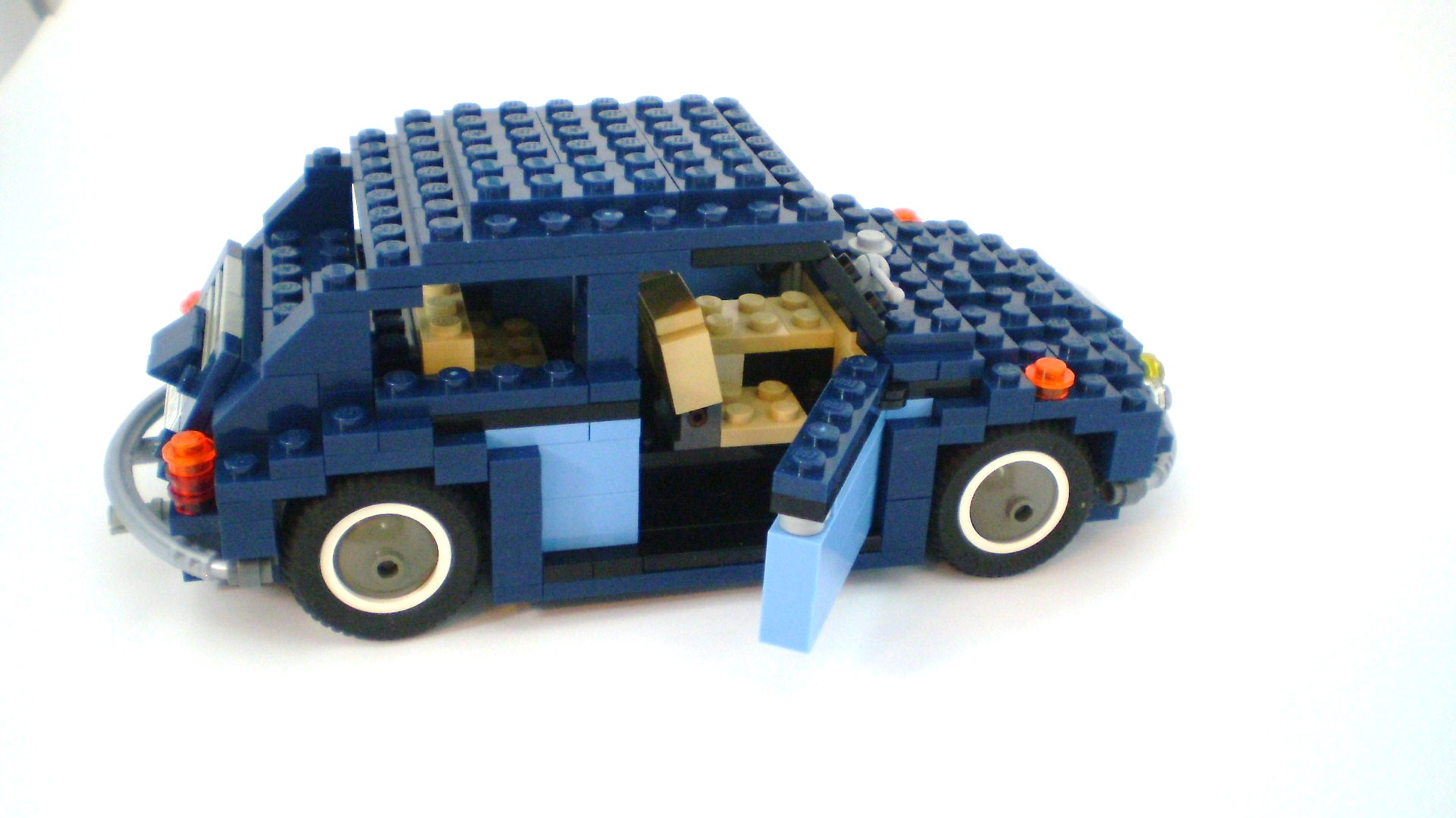 vw_beetle_charlotte_03.jpg