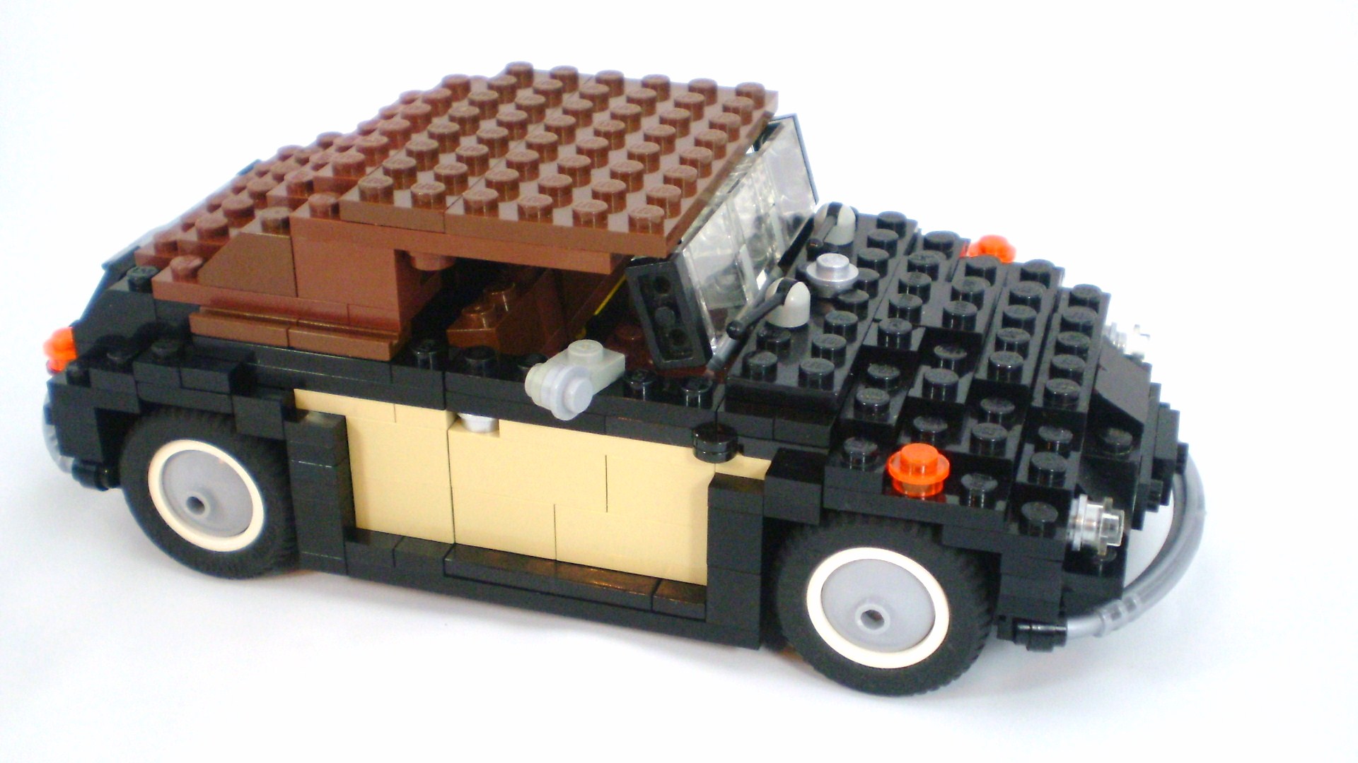 vw_beetle_hebmueller_cabriolet_01.jpg