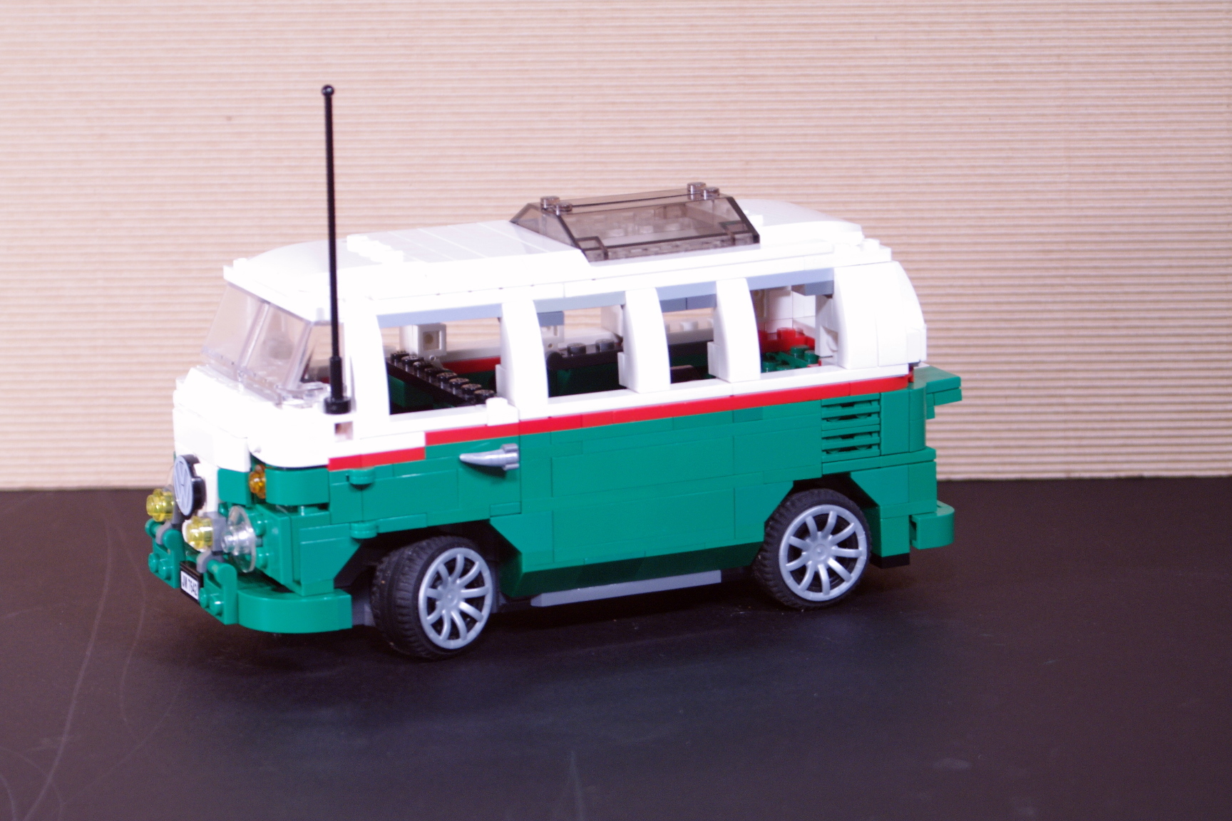 vw_octans_ultimate_drift_kombie_06.jpg