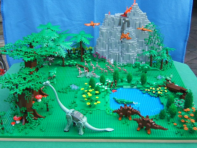 lego_dino_z.jpg