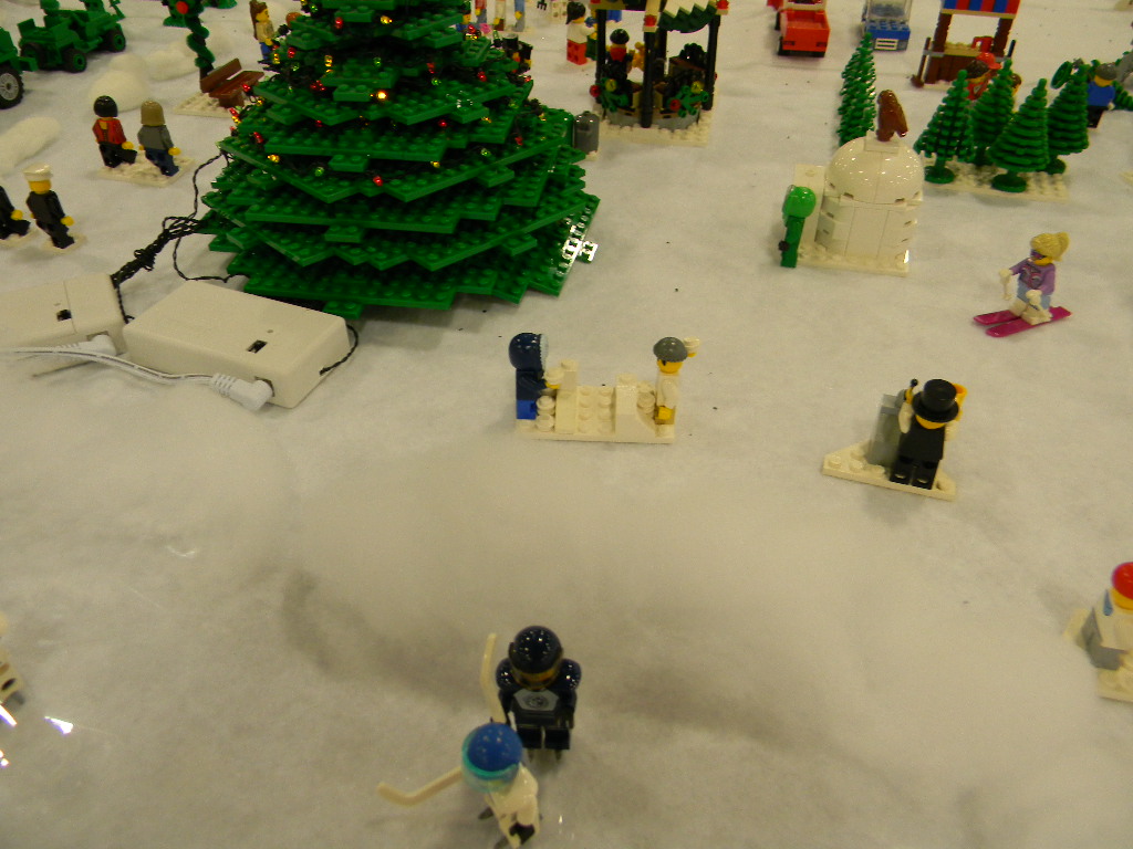 snowball_fight.jpg