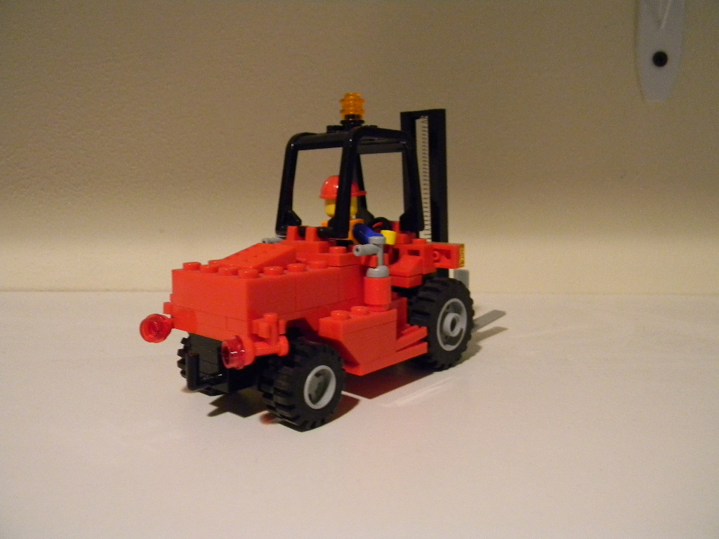 wsor_forklift_rear.jpg