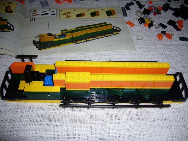 lego_10133_bnsf_gp-38_pic12.jpg