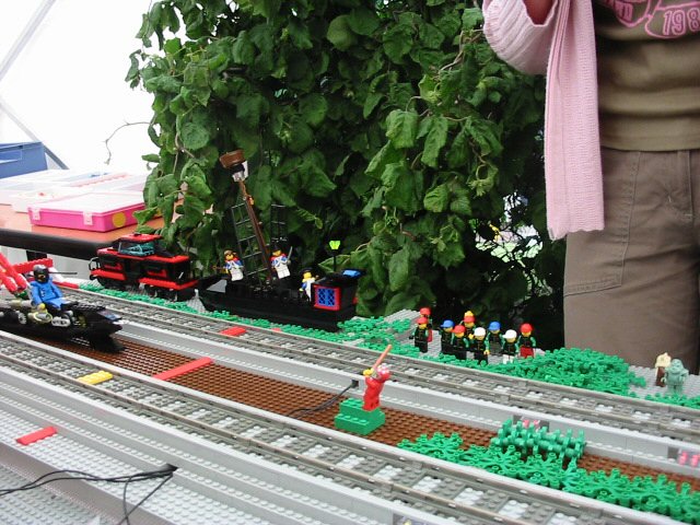 trains_002.jpg