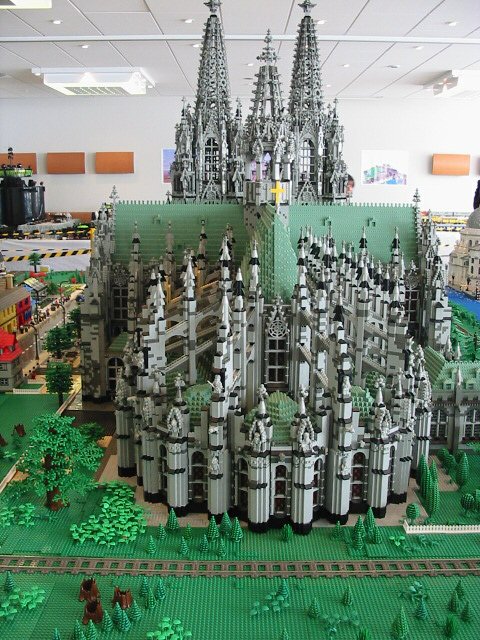 koelner_dom_rueckseite_002.jpg