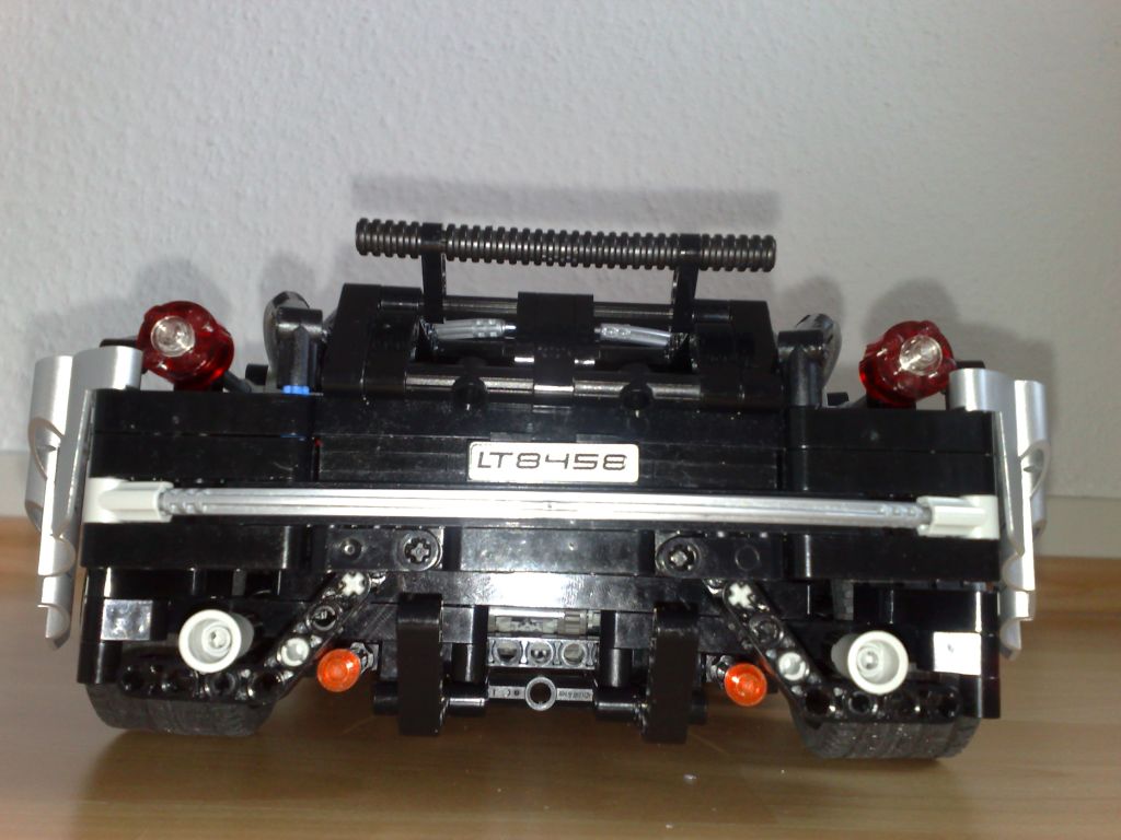 010220081089.jpg