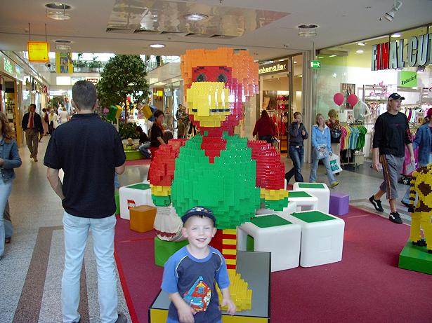 lego2.jpg