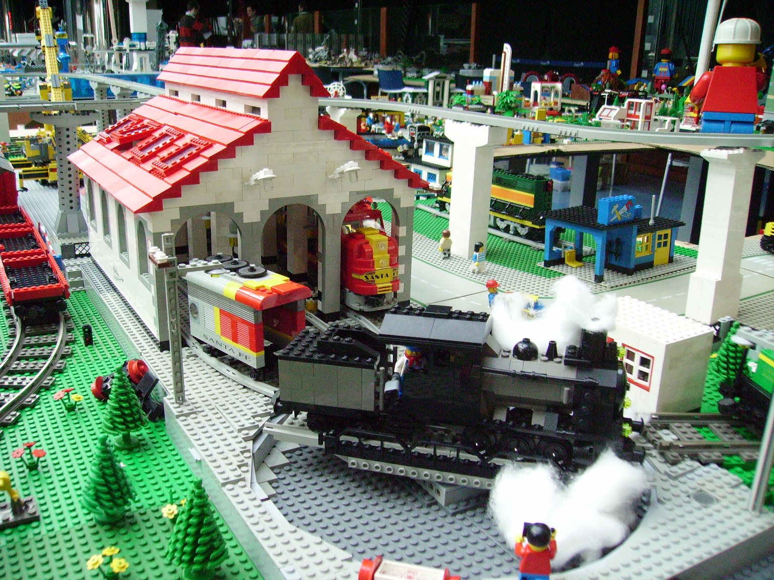 deposito_de_locomotoras-legofan1974.jpg