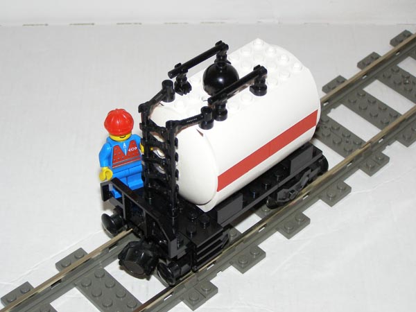legofrik_3301_03.jpg