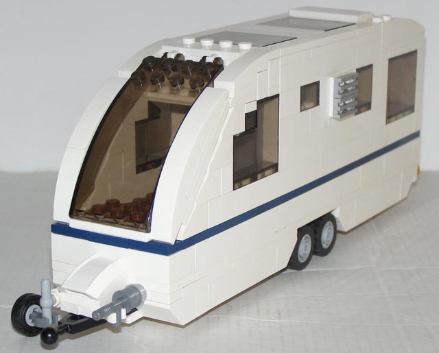 caravan2_01.jpg