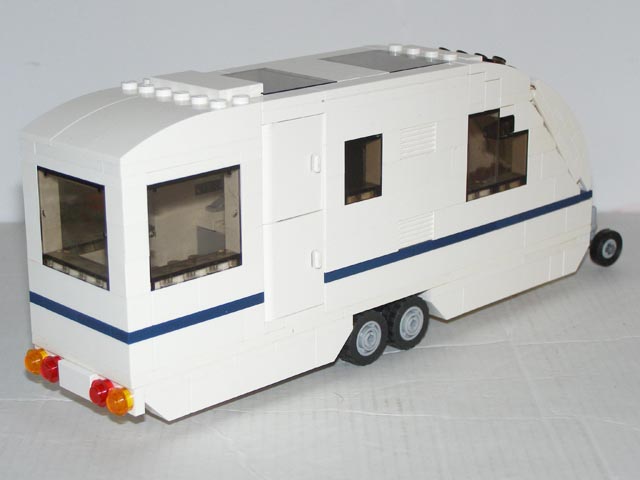 caravan2_03.jpg