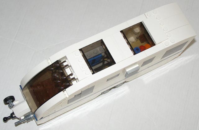 caravan2_06.jpg