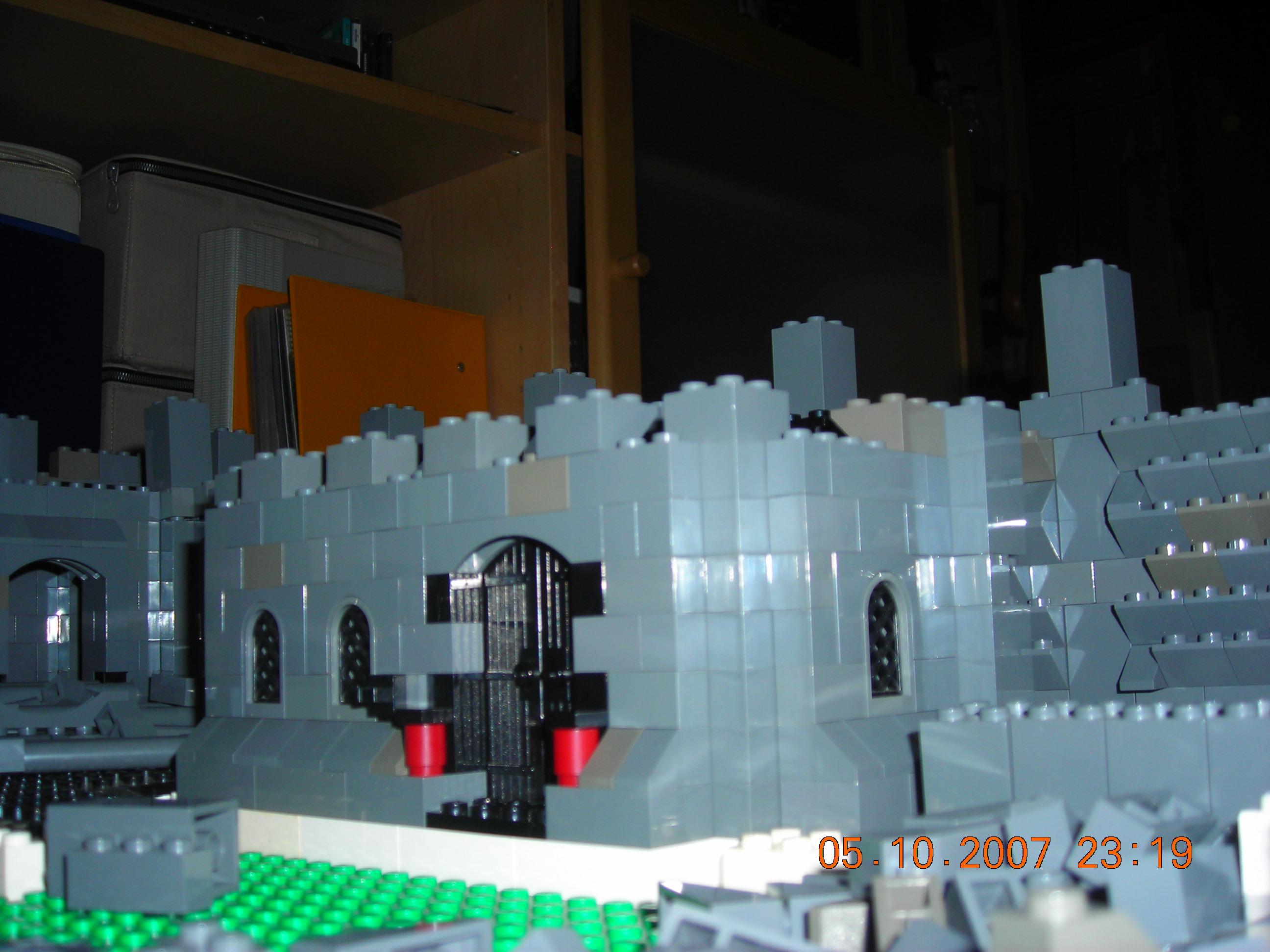 00_grey_castle_construction_022.jpg