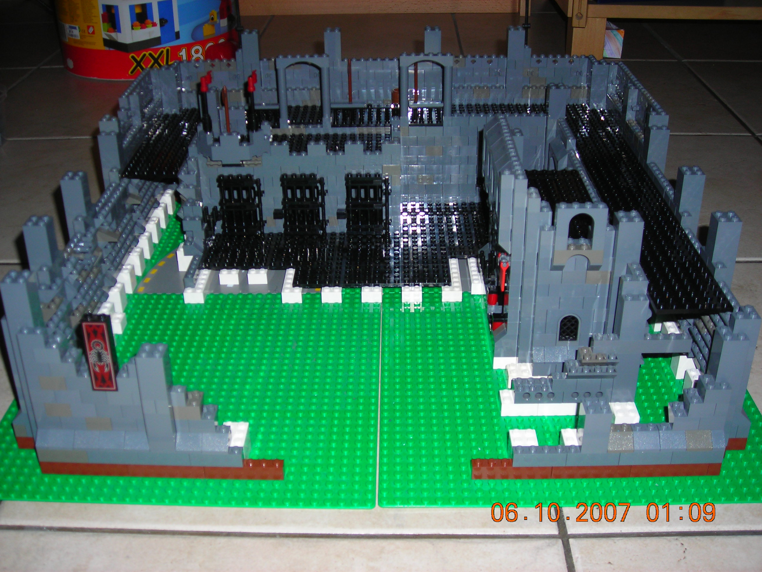 00_grey_castle_construction_025.jpg