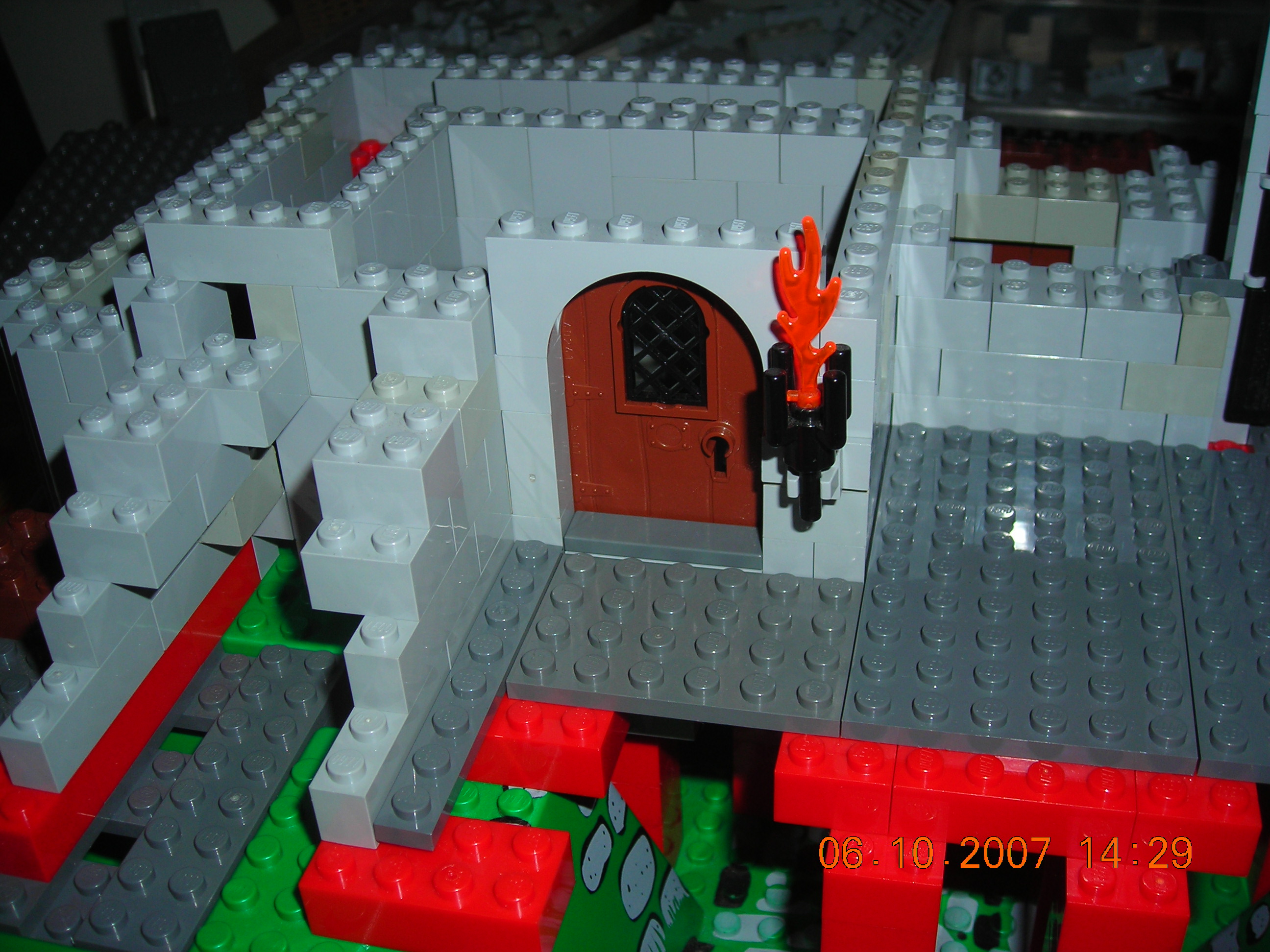 00_light_grey_castle_construction_008.jpg