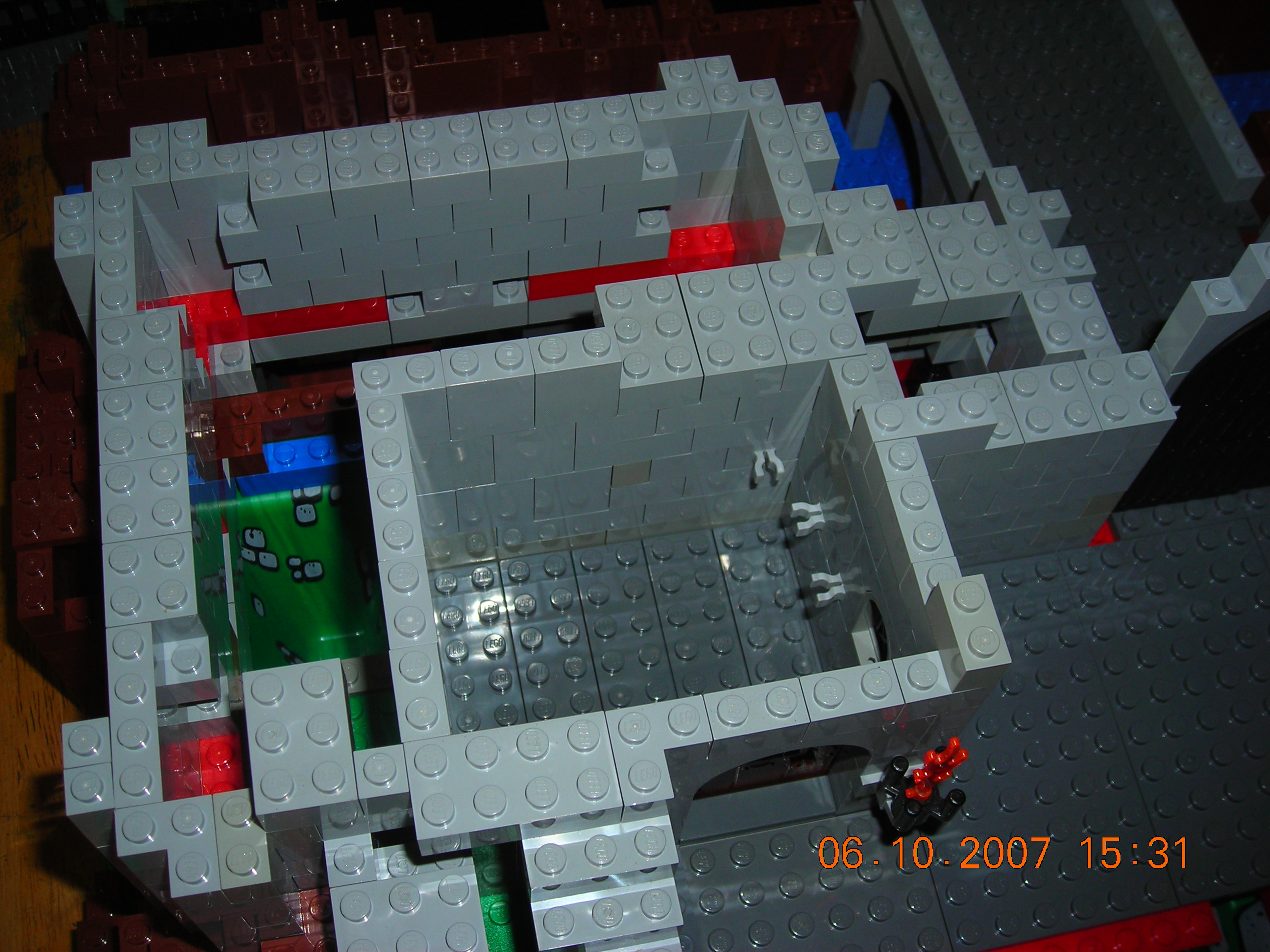 00_light_grey_castle_construction_013.jpg