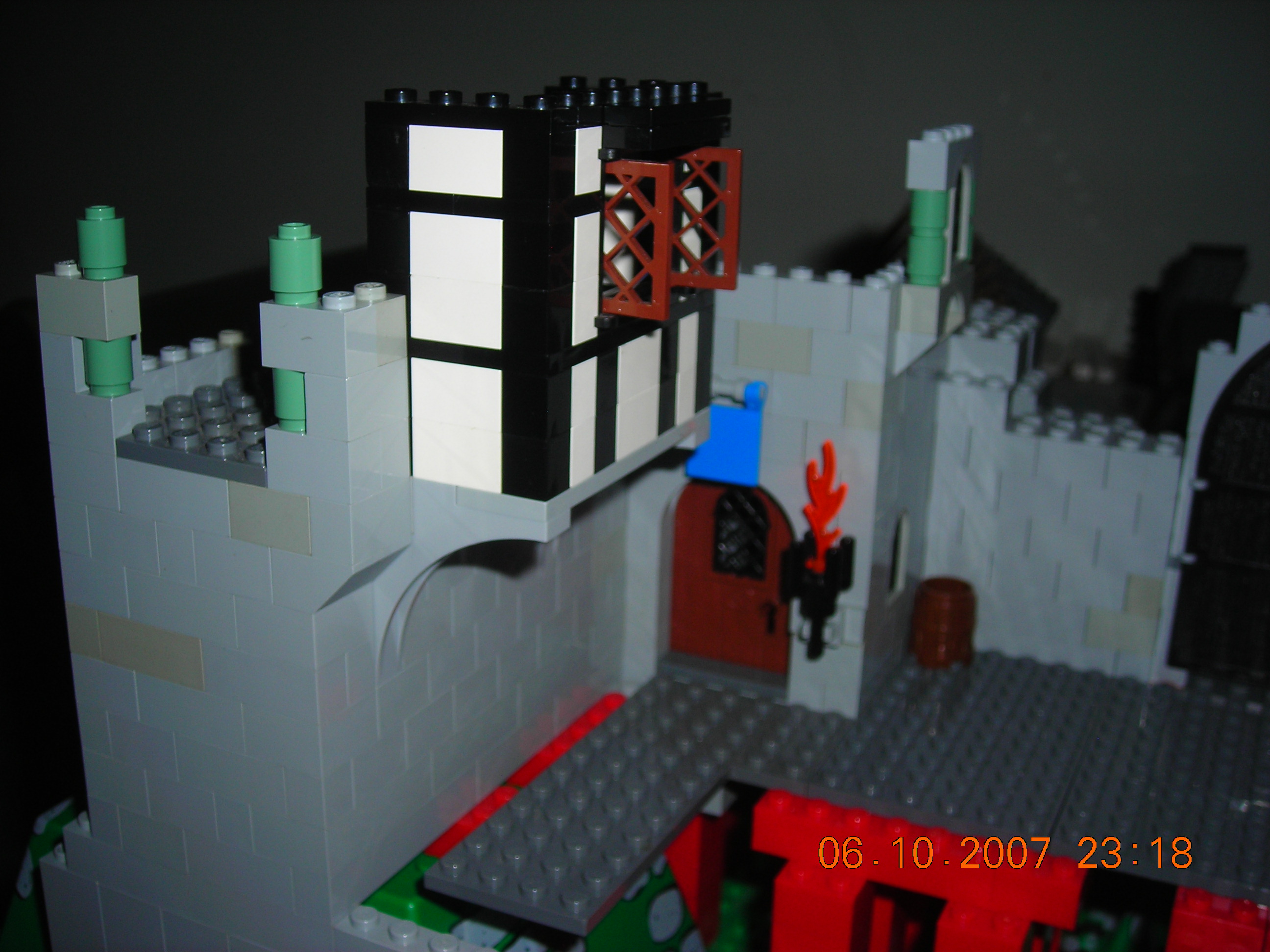 00_light_grey_castle_construction_016.jpg