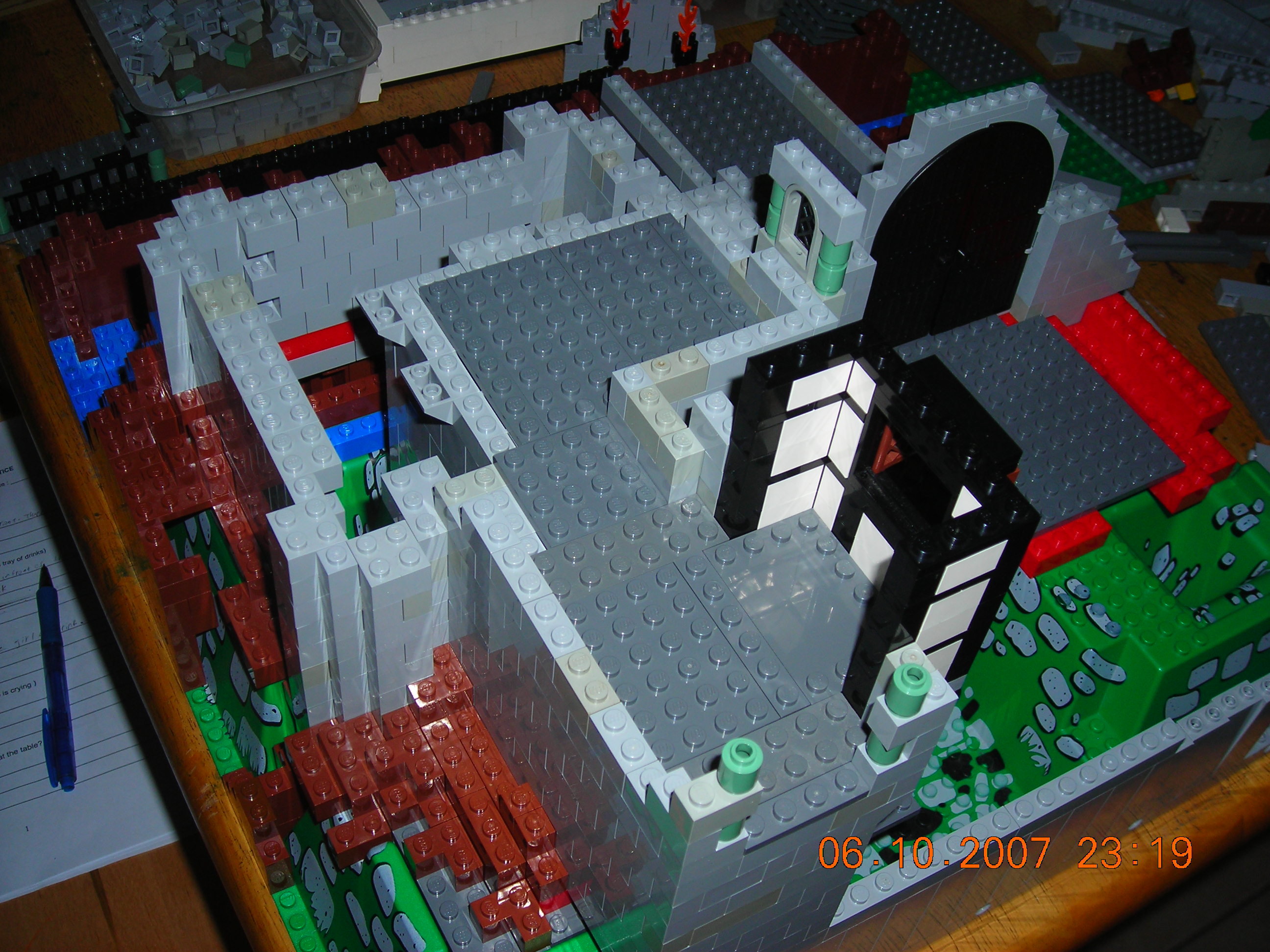 00_light_grey_castle_construction_018.jpg