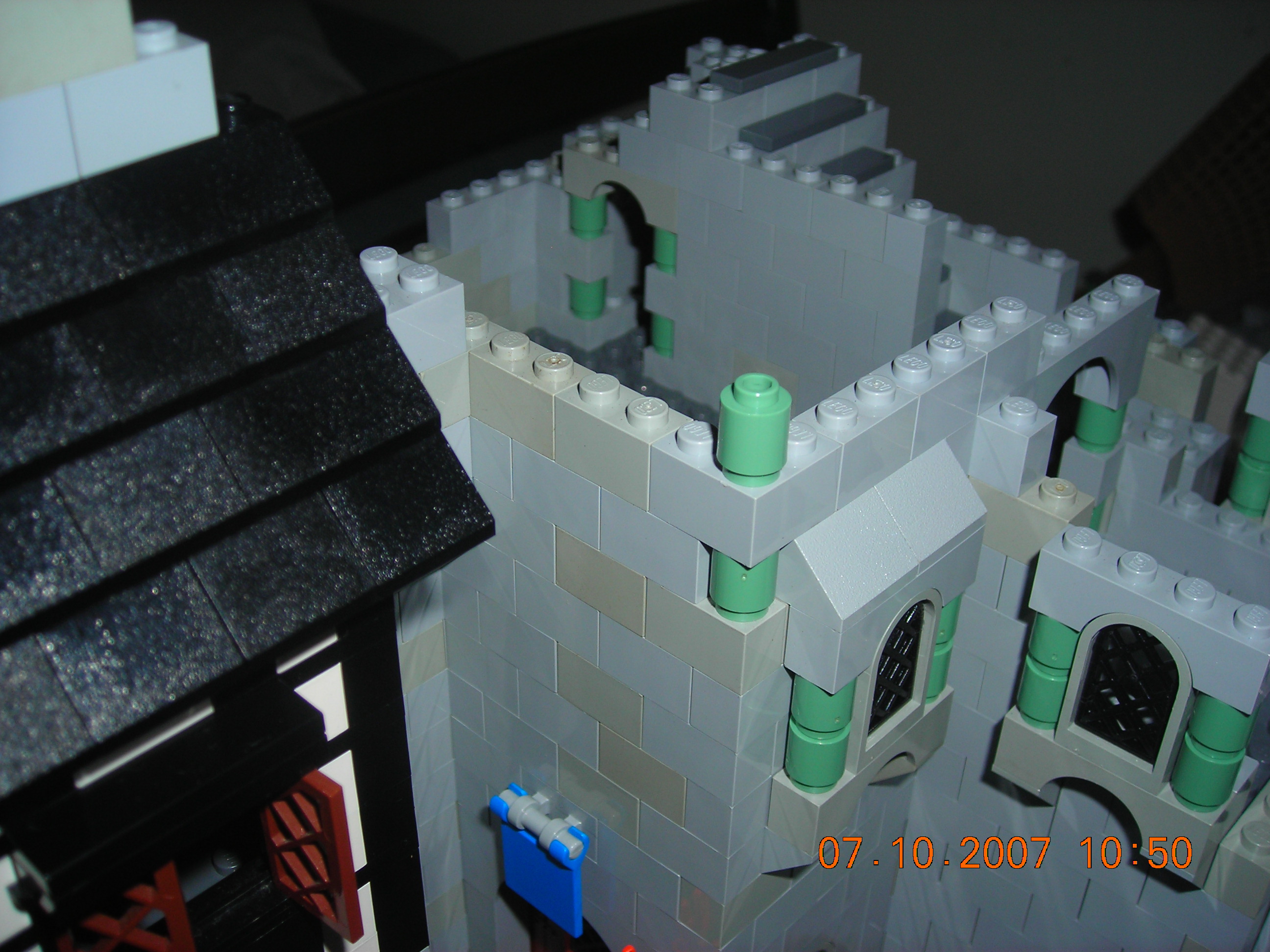 00_light_grey_castle_construction_024.jpg