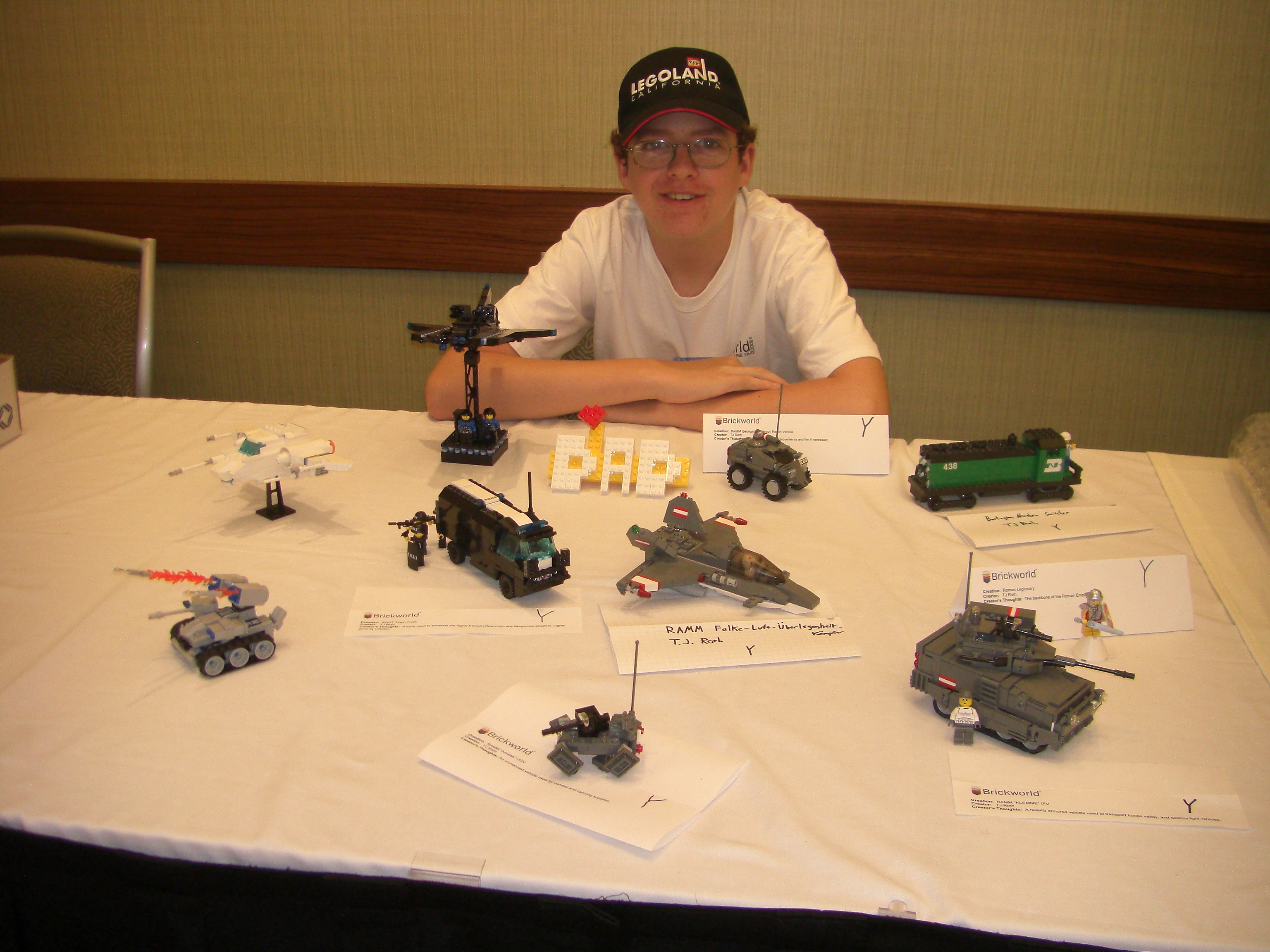 brickworld_2010_005.jpg