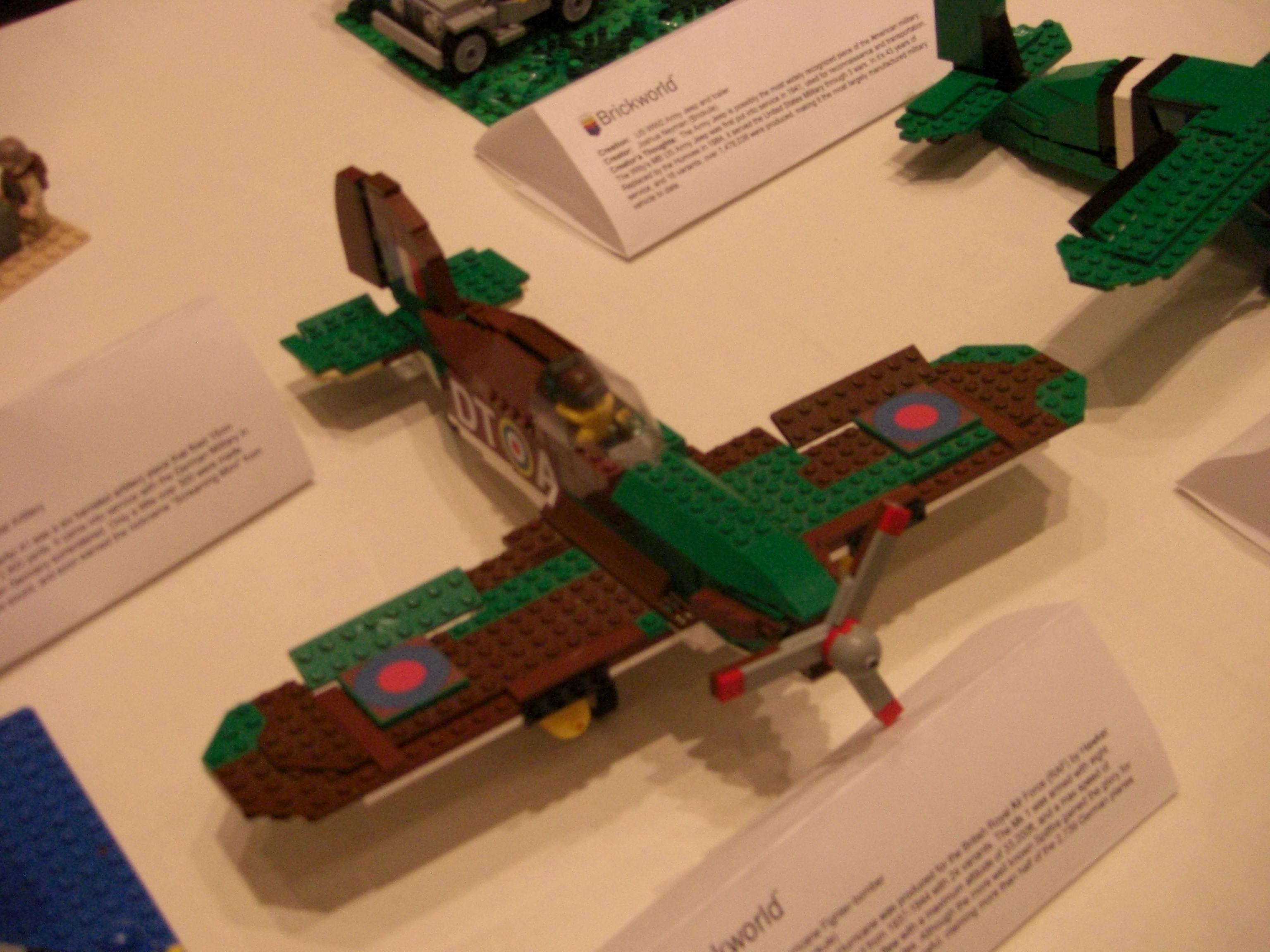 brickworld_2010_006.jpg
