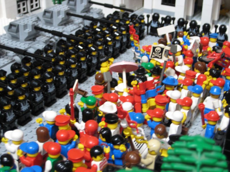 minifig-protest-022.jpg