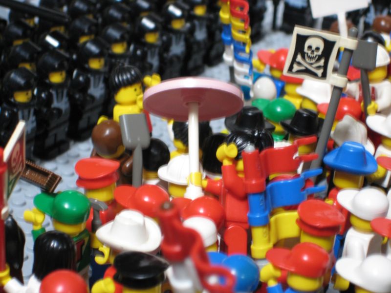 minifig-protest-025.jpg
