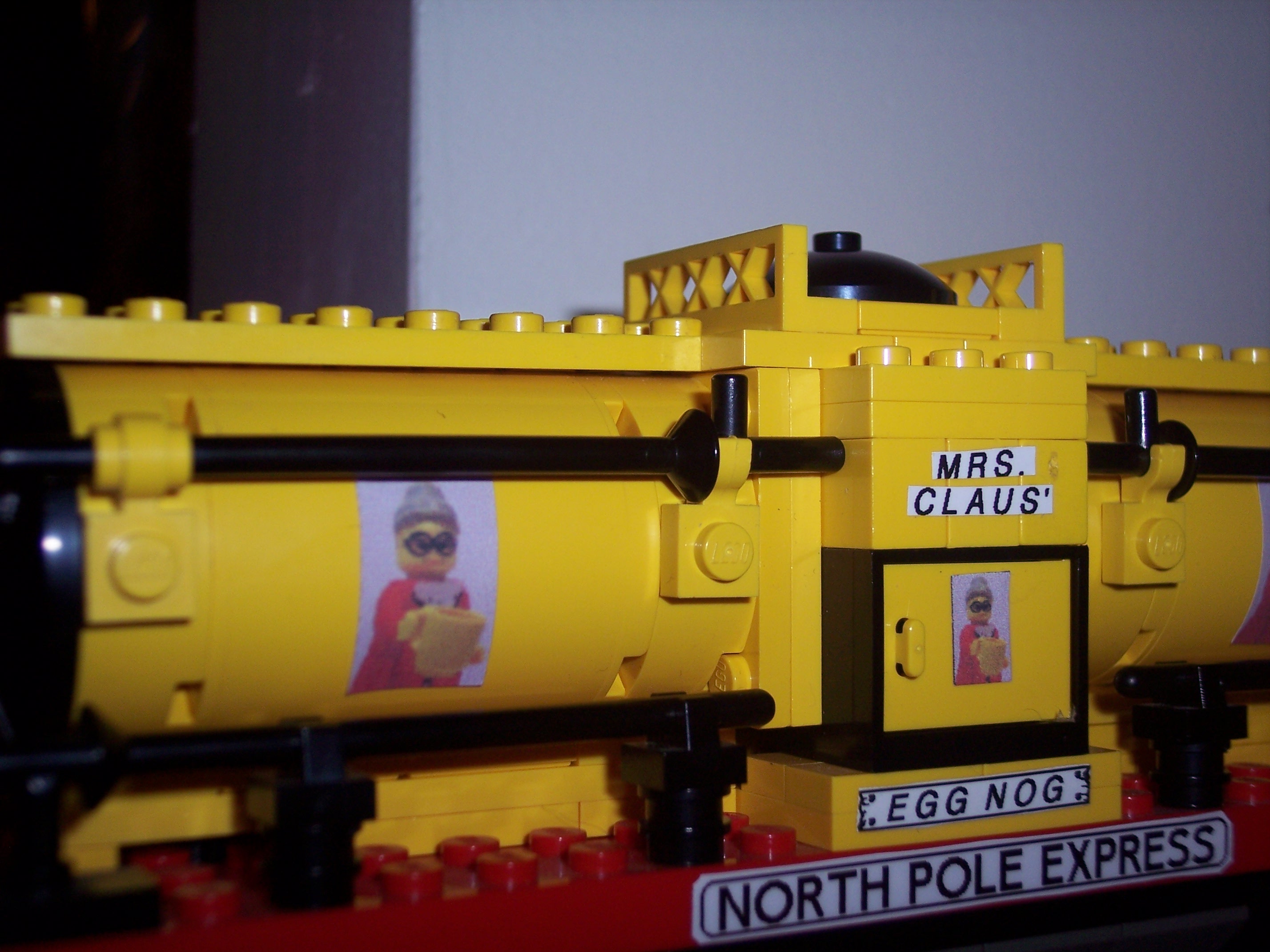 north_pole_express_a16.jpg