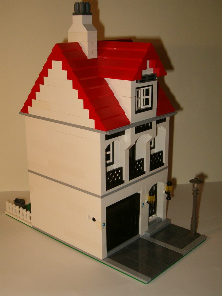 house_w_garage02.jpg