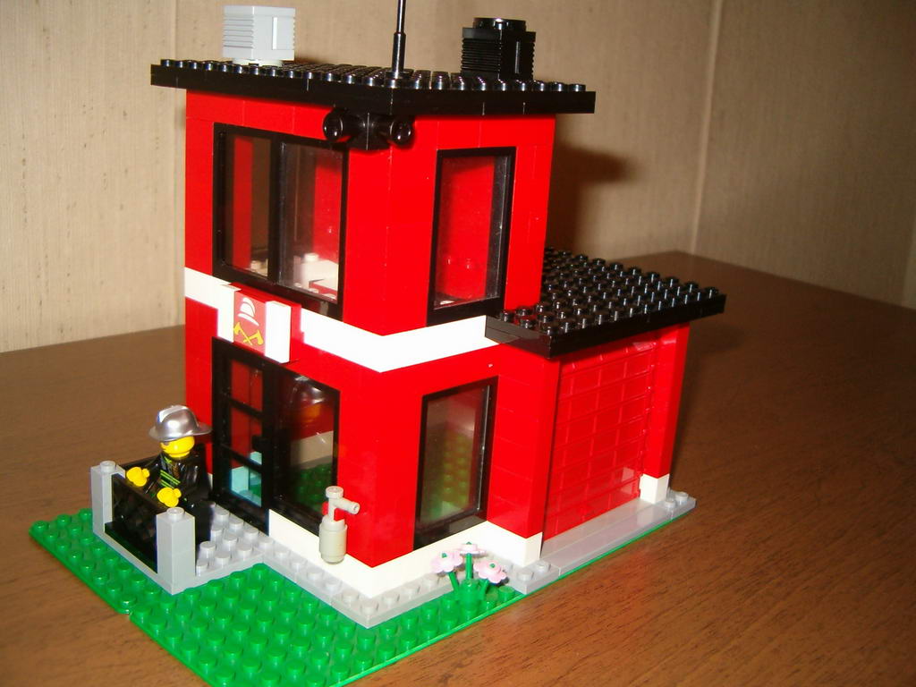 small_fire_station_01.jpg