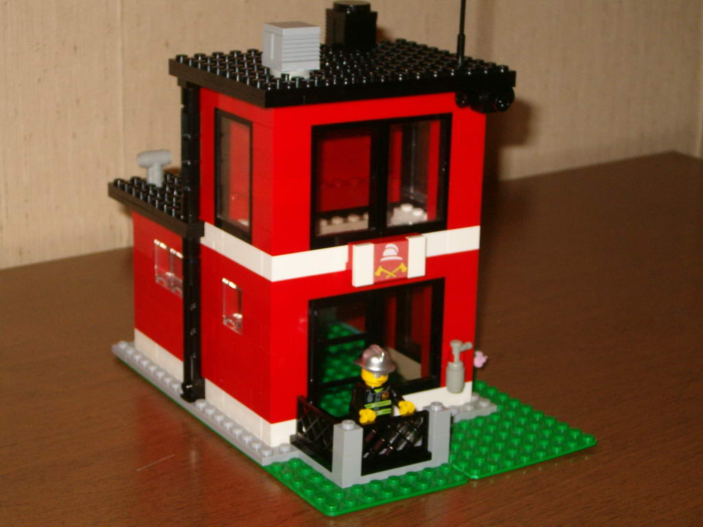 small_fire_station_02.jpg