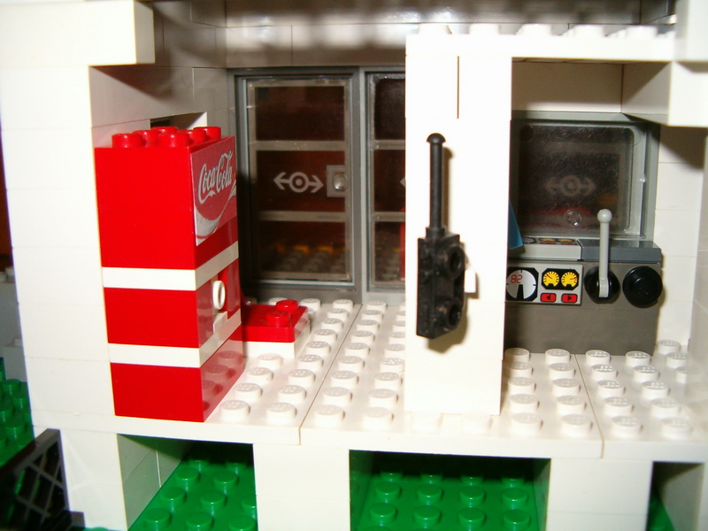 station003.jpg