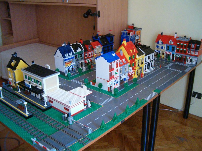 town2012preview3.jpg