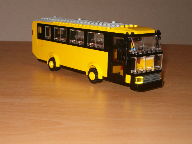 yellow_bus_01.jpg